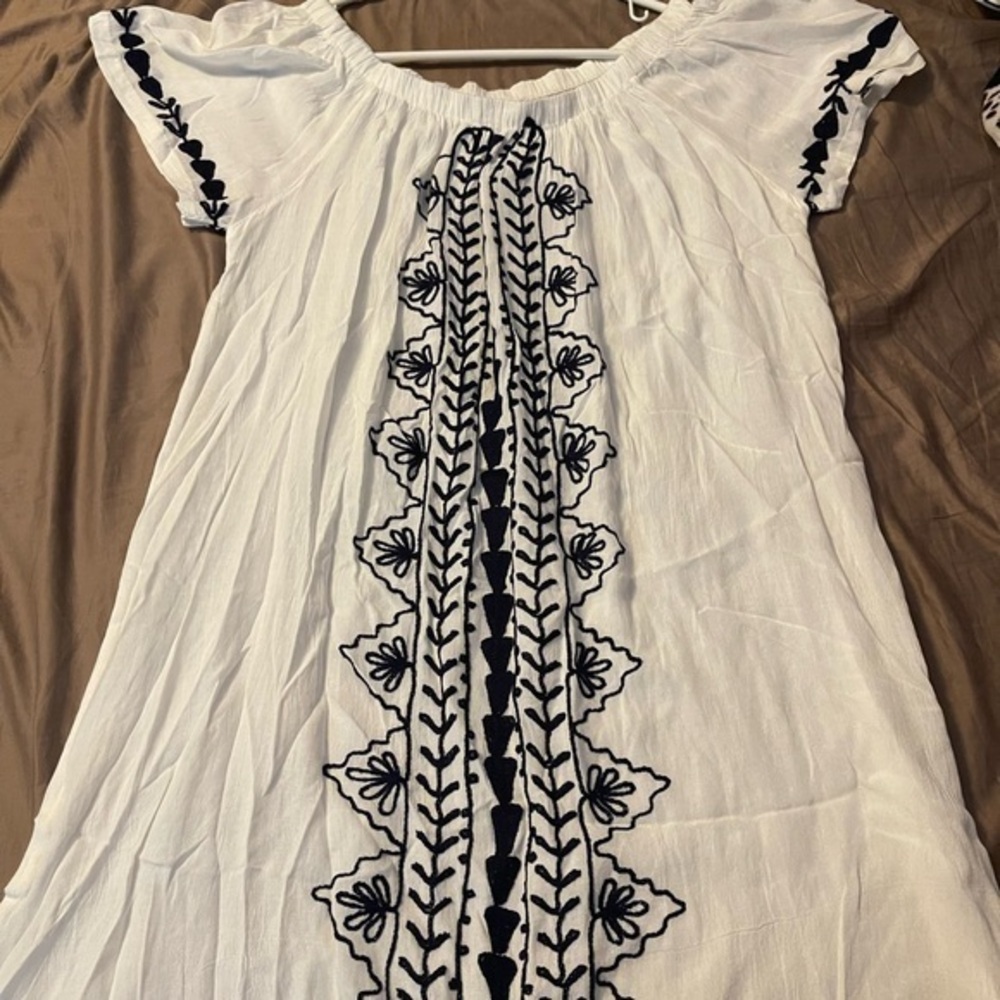 Exist White and navy Puff Sleeve Sundress